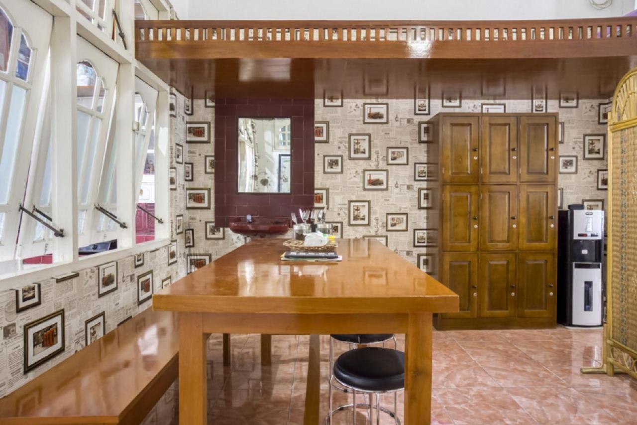 Reddoorz Hostel Near Prawirotaman Jogja Yogyakarta Ngoại thất bức ảnh
